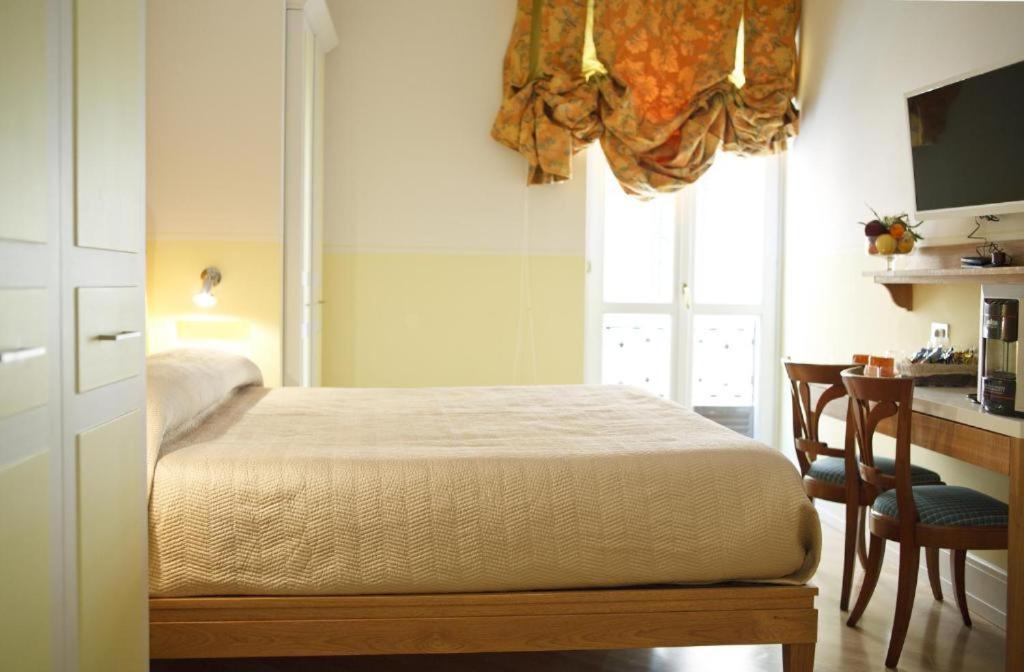 Piazza Di Spagna Prestige Petit 罗马 外观 照片